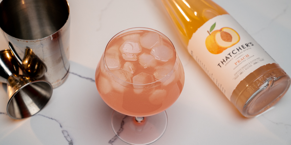 Pantone Color of the Year cocktails, peach fuzz cocktail
